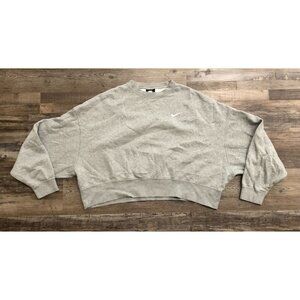Nike Womens Medium Gray Drop Shoulder Crop Sweatshirt Pullover